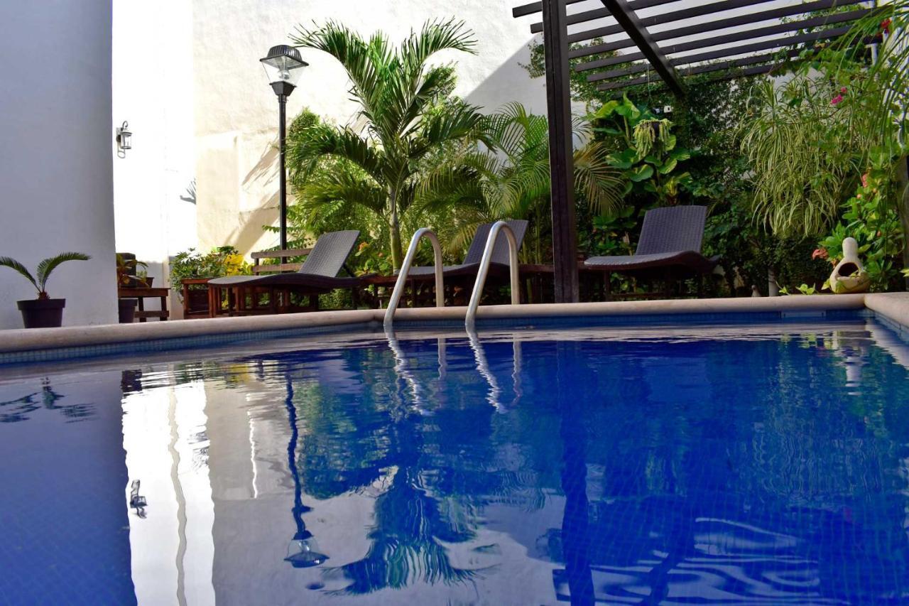 Hotel Casa Rosario Вальядолид Экстерьер фото